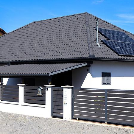 Kincso Vendeghaz Apartment Sarospatak Luaran gambar