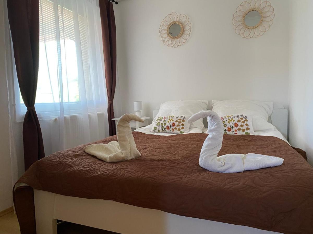 Kincso Vendeghaz Apartment Sarospatak Luaran gambar