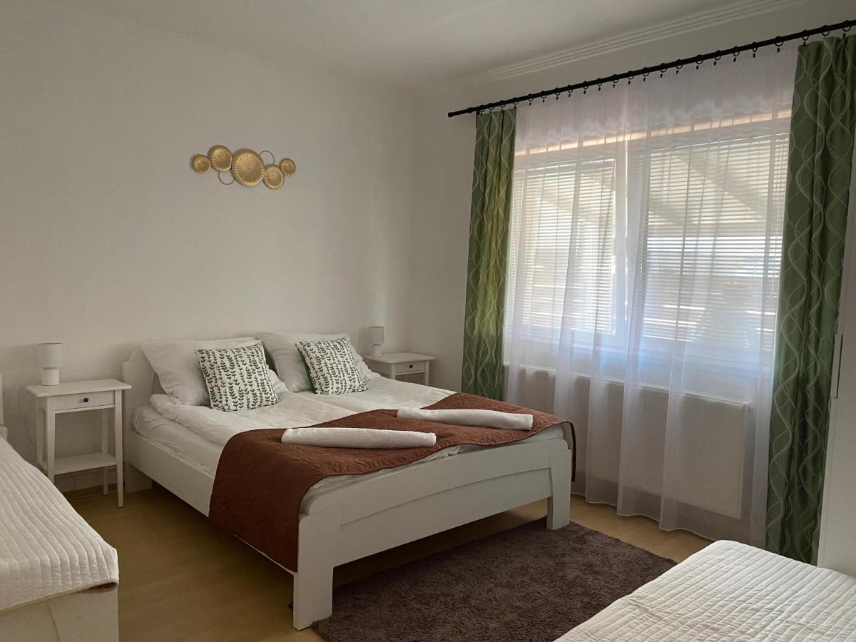 Kincso Vendeghaz Apartment Sarospatak Luaran gambar