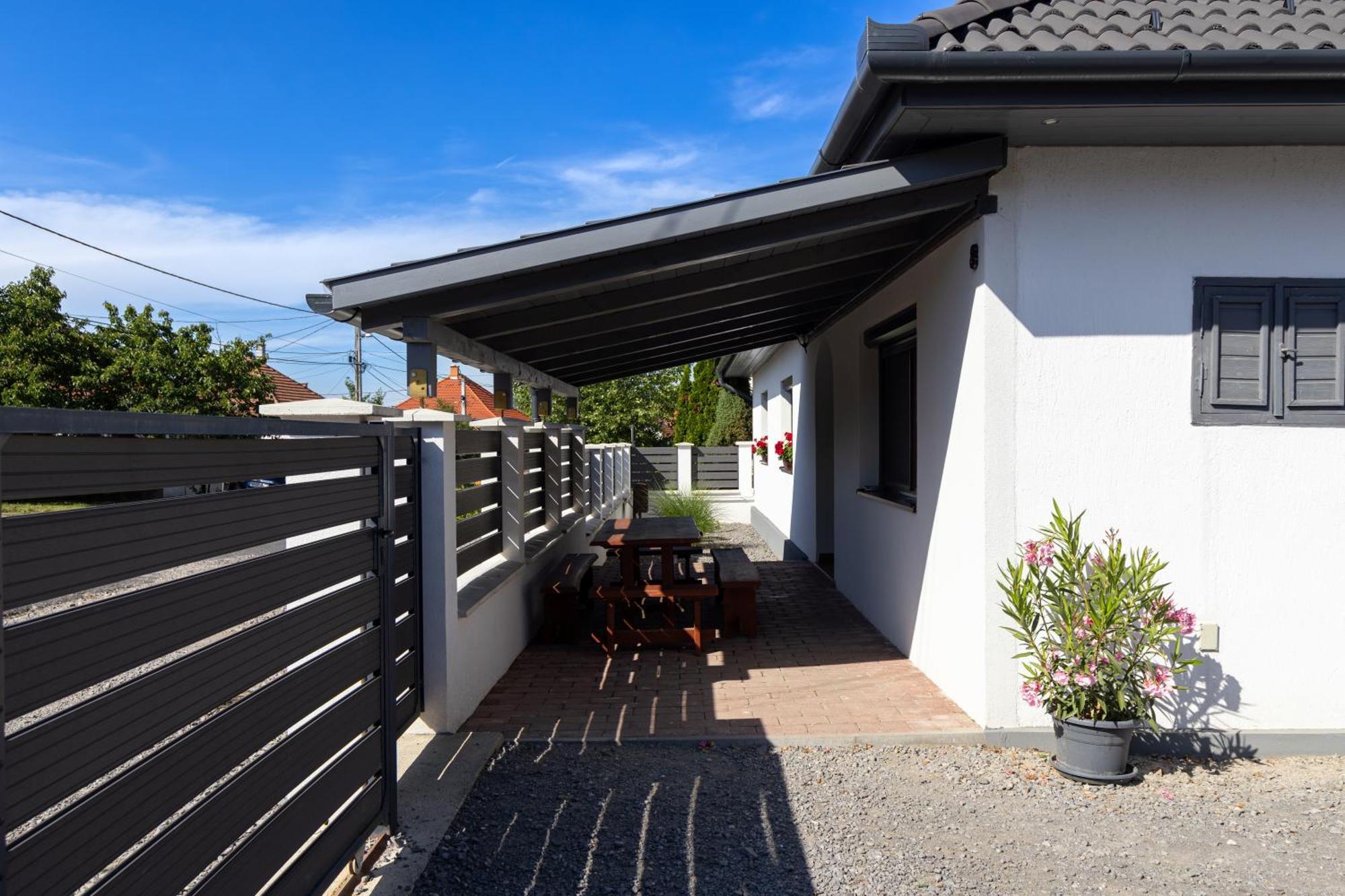 Kincso Vendeghaz Apartment Sarospatak Luaran gambar
